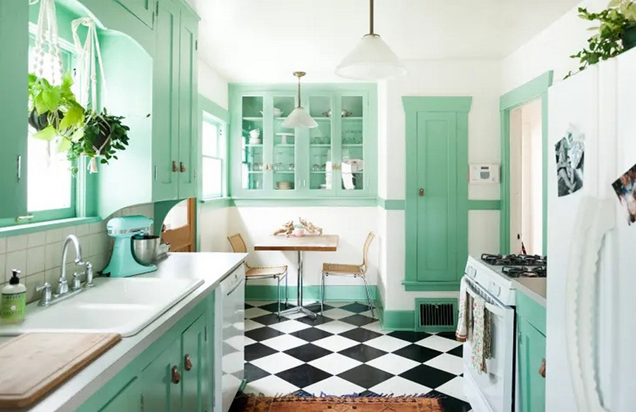 Maximizing Small Spaces: 29 Galley Kitchens for Inspiration