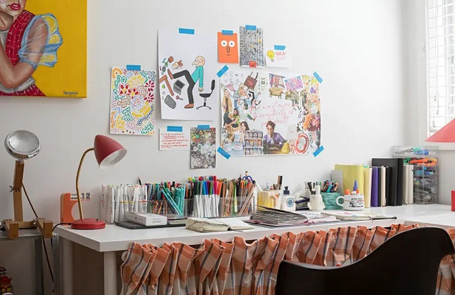 Transforming Desk Clutter: A Creative DIY Solution